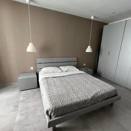 366 Stella Appartement